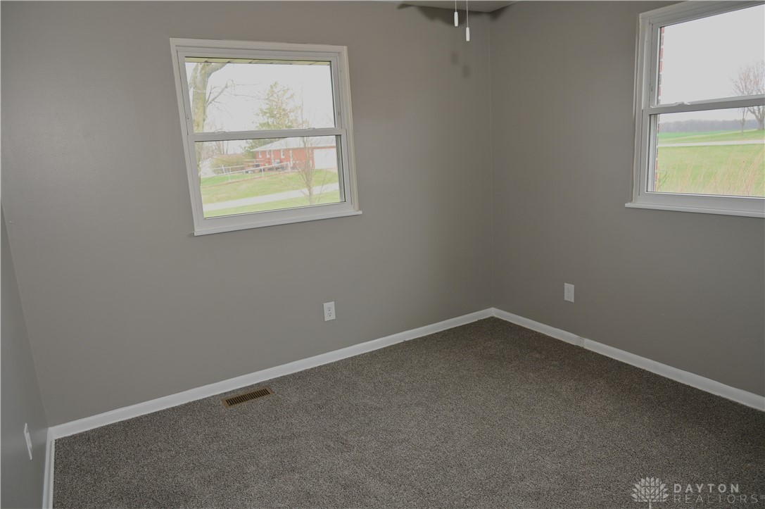 3466 Crist Road, Springfield, Ohio image 14