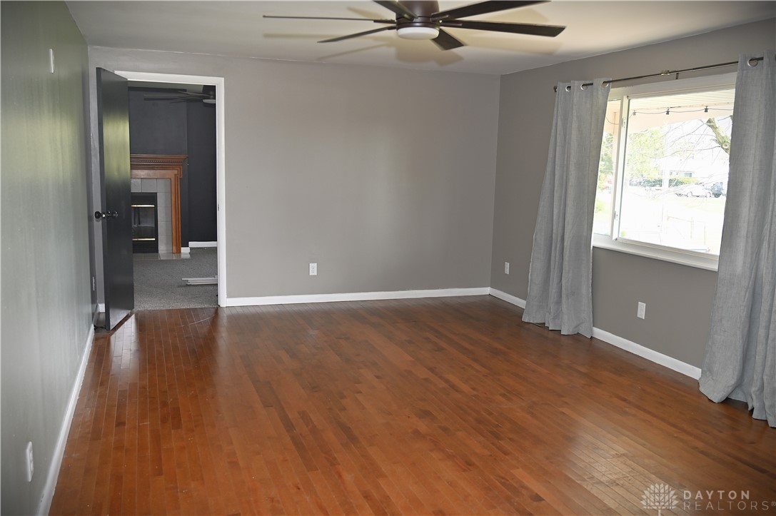 3466 Crist Road, Springfield, Ohio image 4