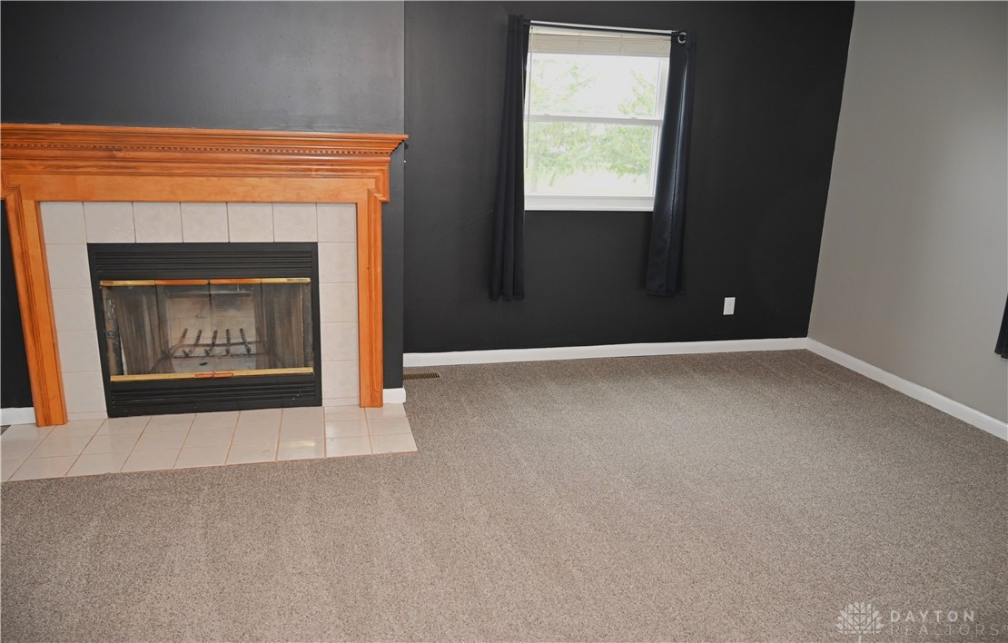 3466 Crist Road, Springfield, Ohio image 6