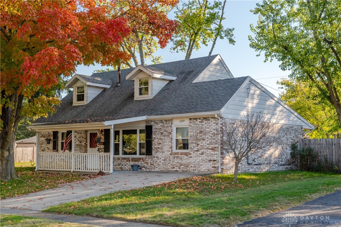 1699 Gayhart Drive, Xenia, Ohio image 1