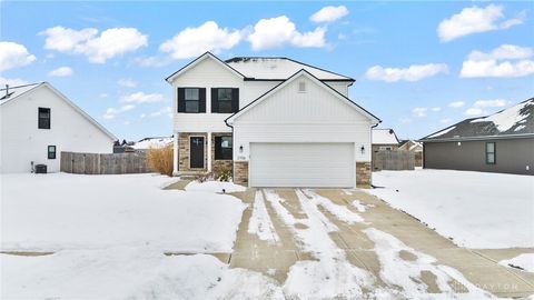 Photo of 2706 Executive Drive, Troy, OH 45373 (MLS # 952170)