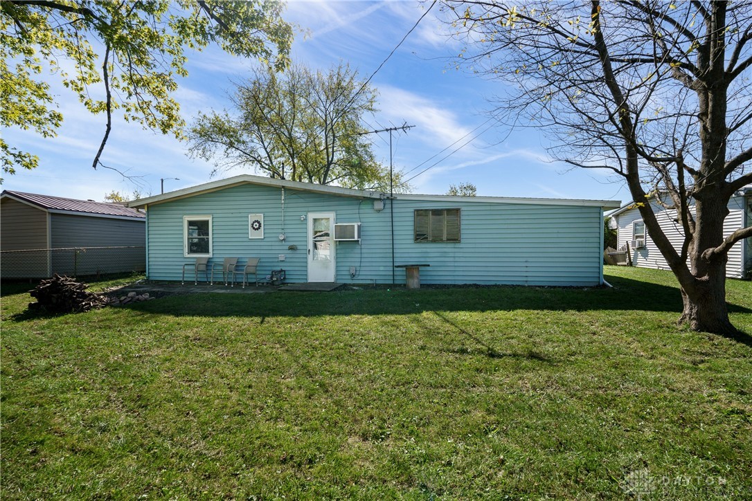 331 Fenwick Drive, New Carlisle, Ohio image 25