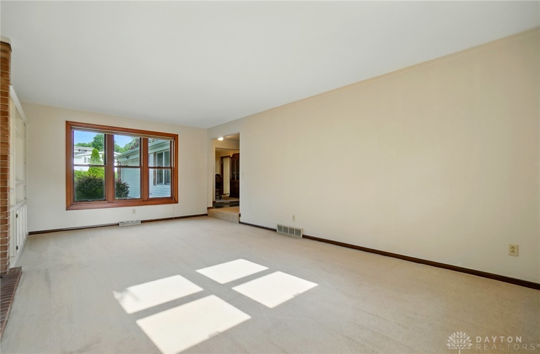 5752 E Decker Road, Franklin, Ohio image 7