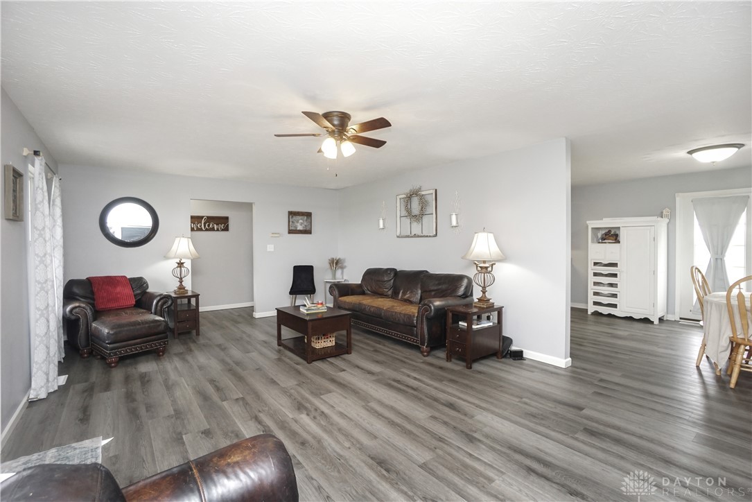 10330 Pausch Road, Leesburg, Ohio image 7