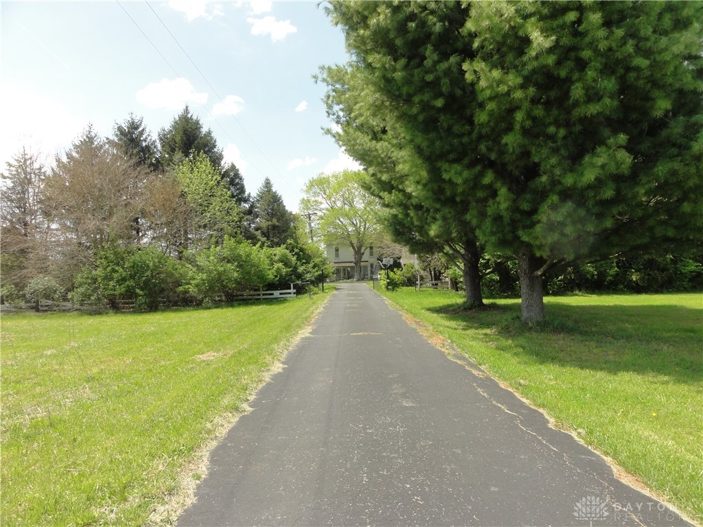 5400 S Iddings Road, West Milton, Ohio image 8