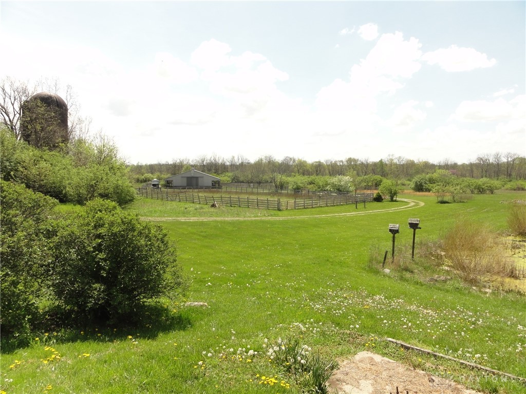 5400 S Iddings Road, West Milton, Ohio image 13