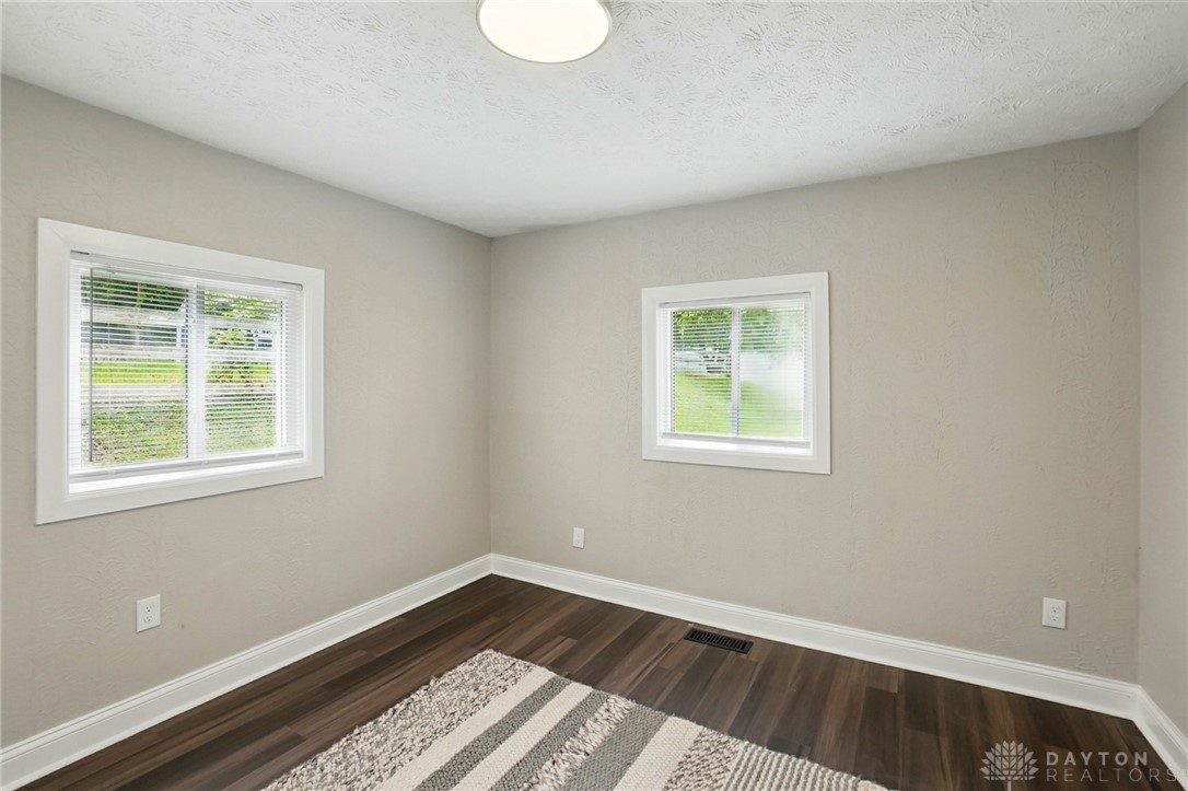2718 Lagonda Avenue, Springfield, Ohio image 11