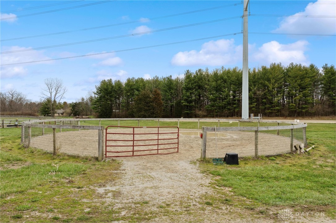 1679 Sutts Trail, Xenia, Ohio image 26