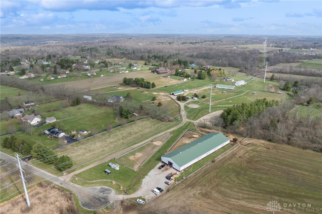 1679 Sutts Trail, Xenia, Ohio image 29