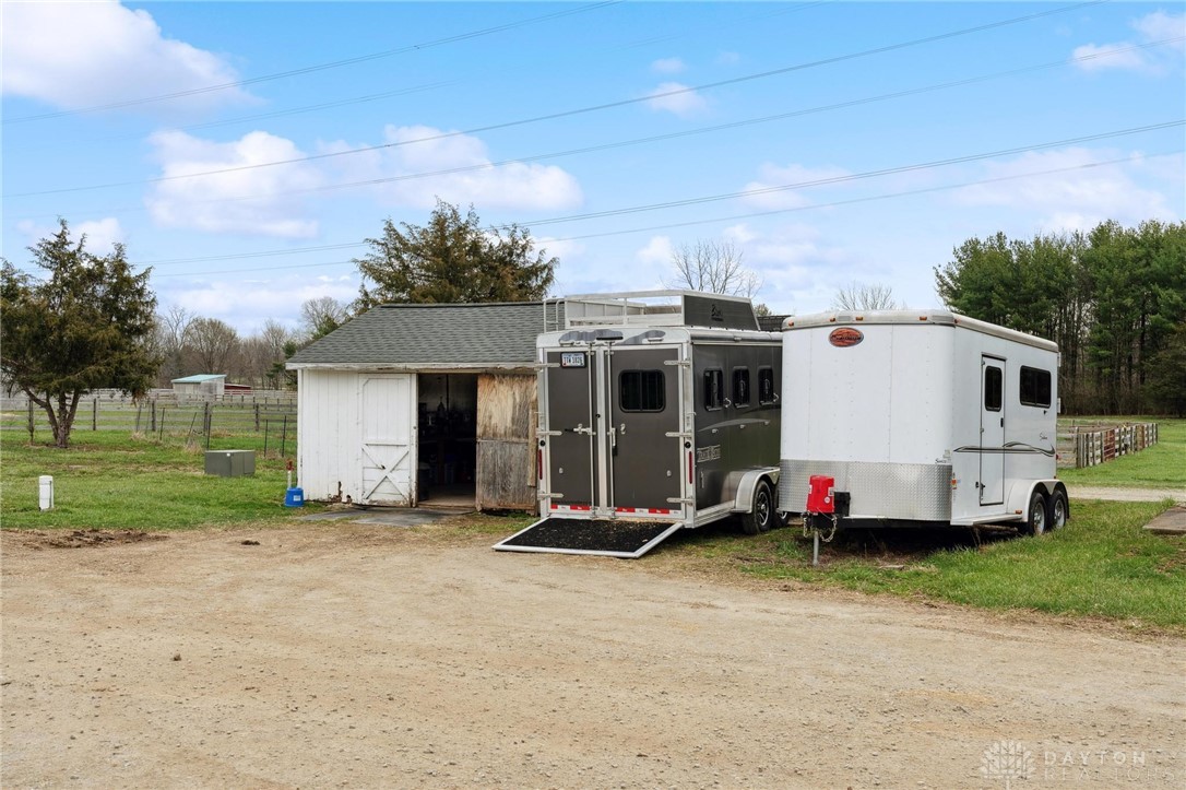 1679 Sutts Trail, Xenia, Ohio image 22