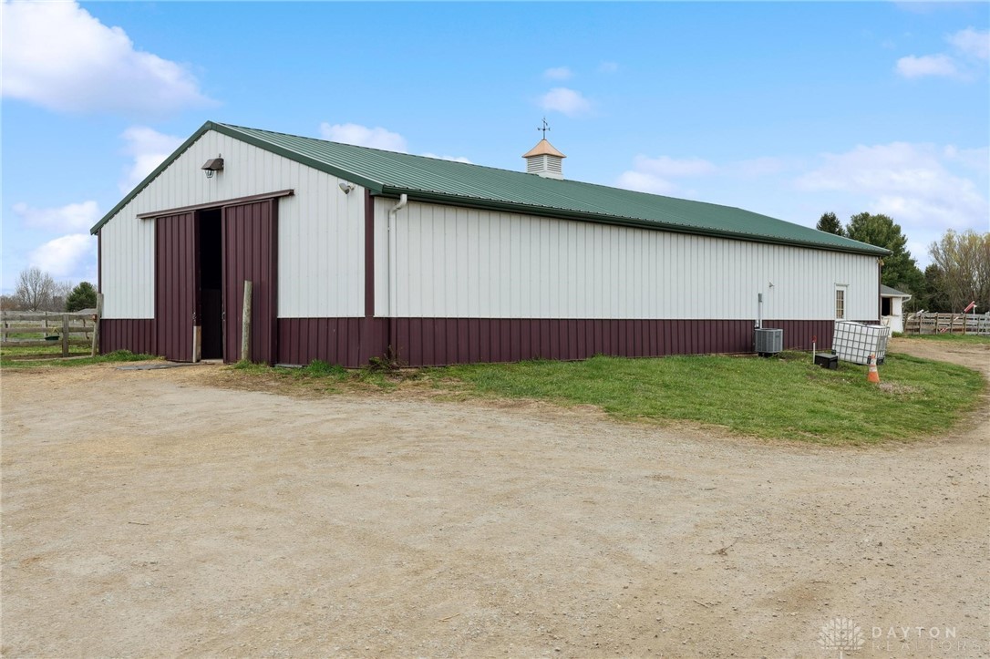 1679 Sutts Trail, Xenia, Ohio image 27