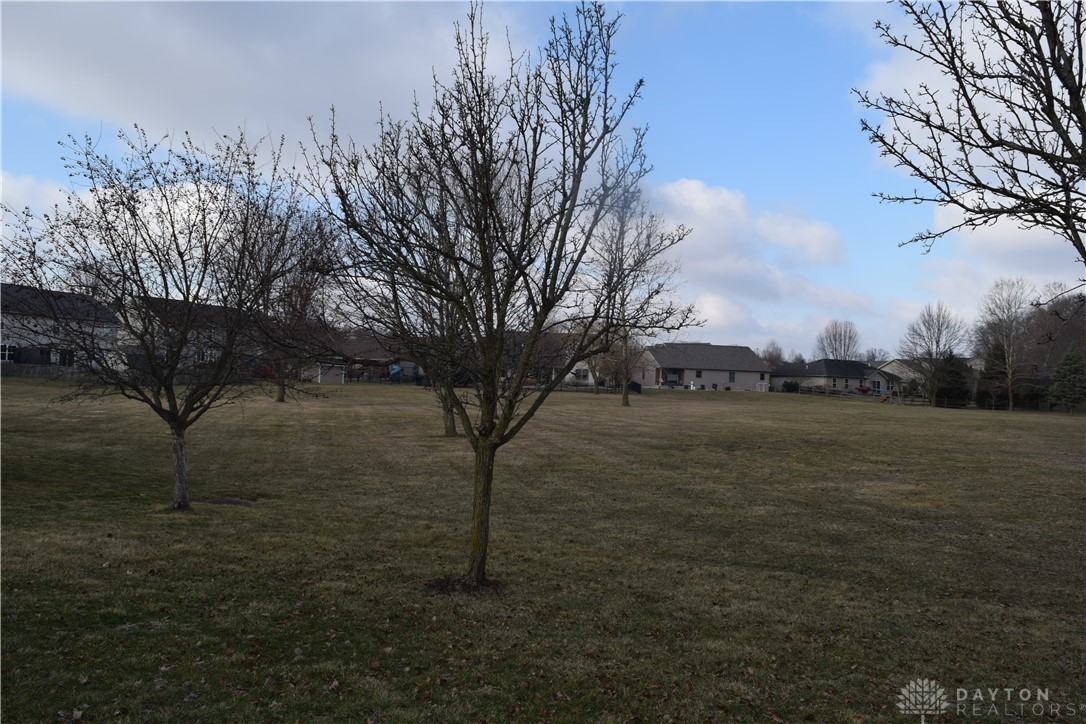 340 Krystal Ellen Drive, Tipp City, Ohio image 30