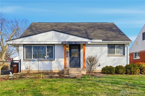 Photo of 2708 Wehrly Avenue, Dayton, OH 45419 (MLS # 952055)
