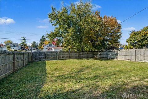 Tiny photo for 429 S Arlington Avenue, Springfield, OH 45505 (MLS # 946926)