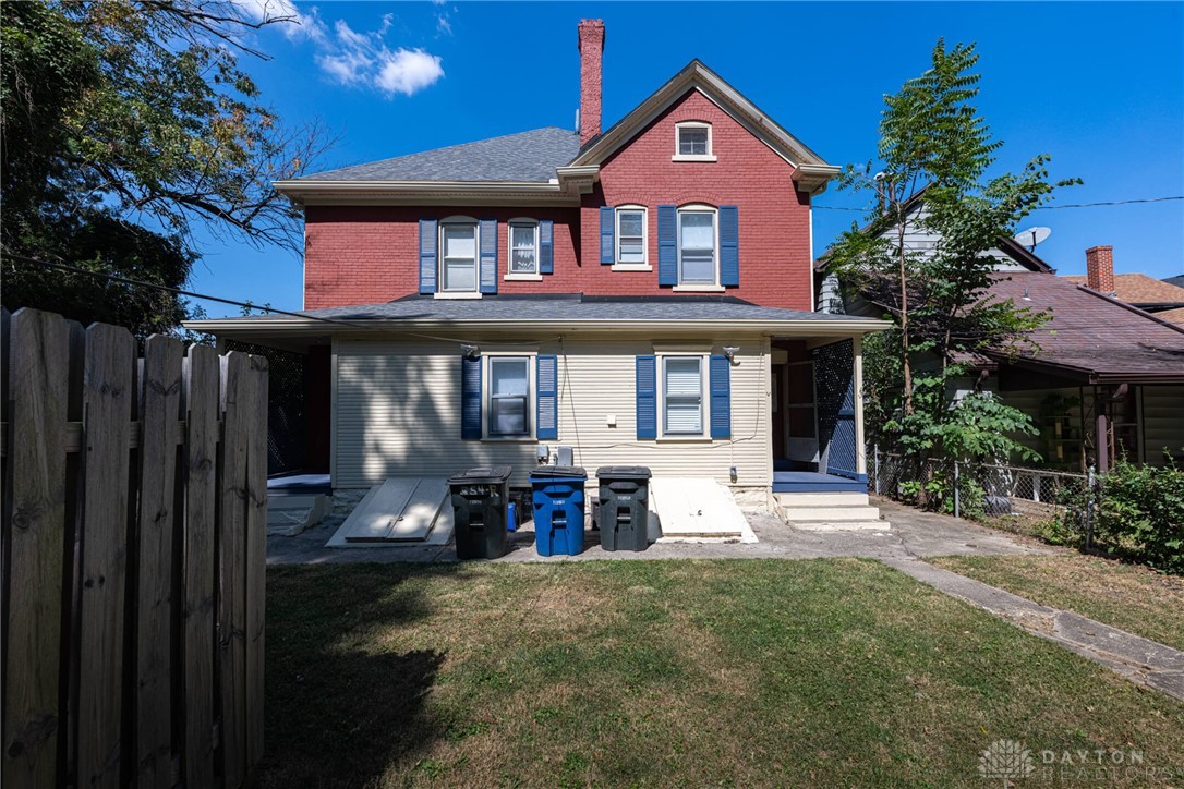 Dayton, Ohio 45410, United States, 6 Bedrooms Bedrooms, ,2 BathroomsBathrooms,Residential,Active,212075