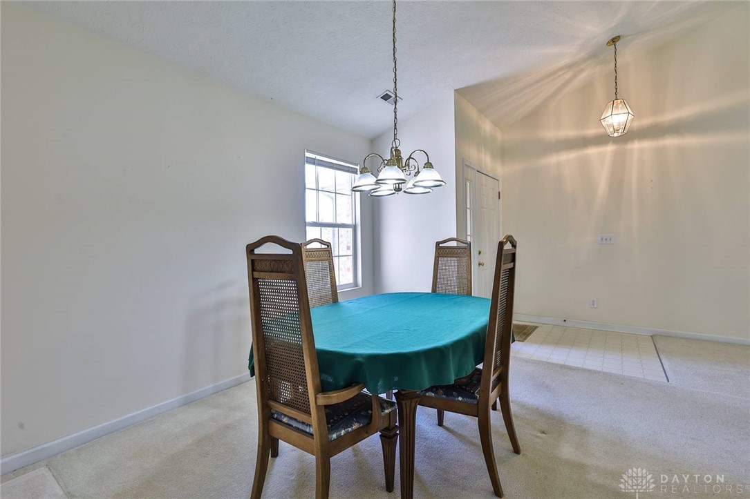 1511 Michael Drive, Troy, Ohio image 9