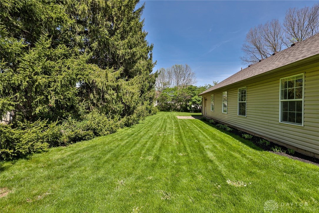 1511 Michael Drive, Troy, Ohio image 29