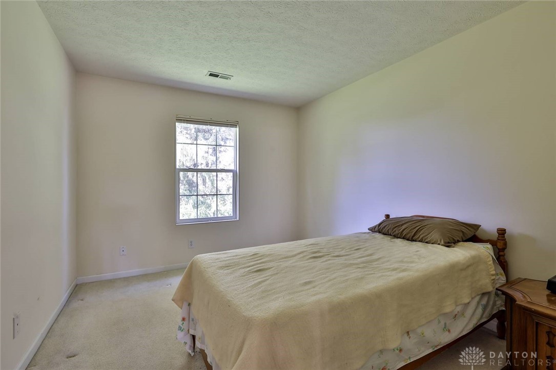 1511 Michael Drive, Troy, Ohio image 21