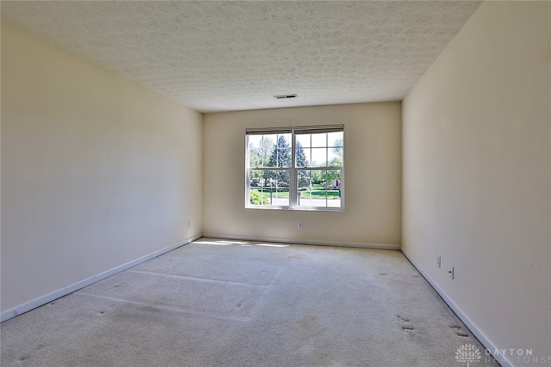 1511 Michael Drive, Troy, Ohio image 16