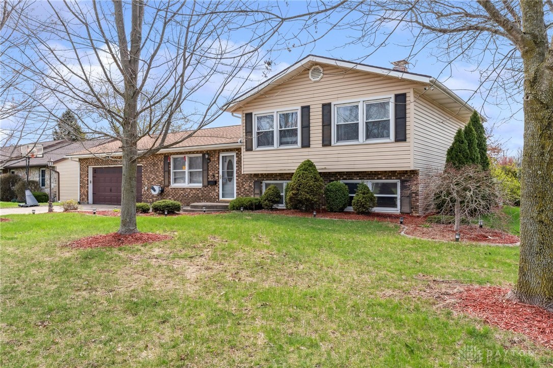 705 Arrowhead Drive, Sidney, Ohio image 3