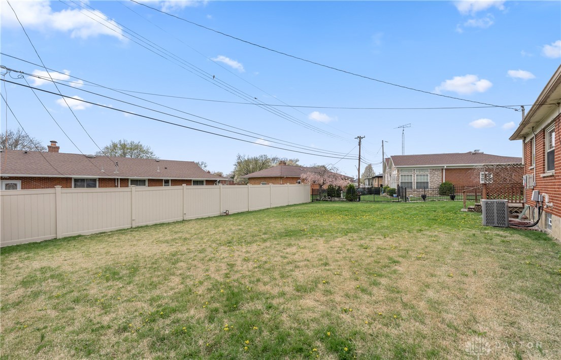 528 Tionda Drive, Vandalia, Ohio image 20