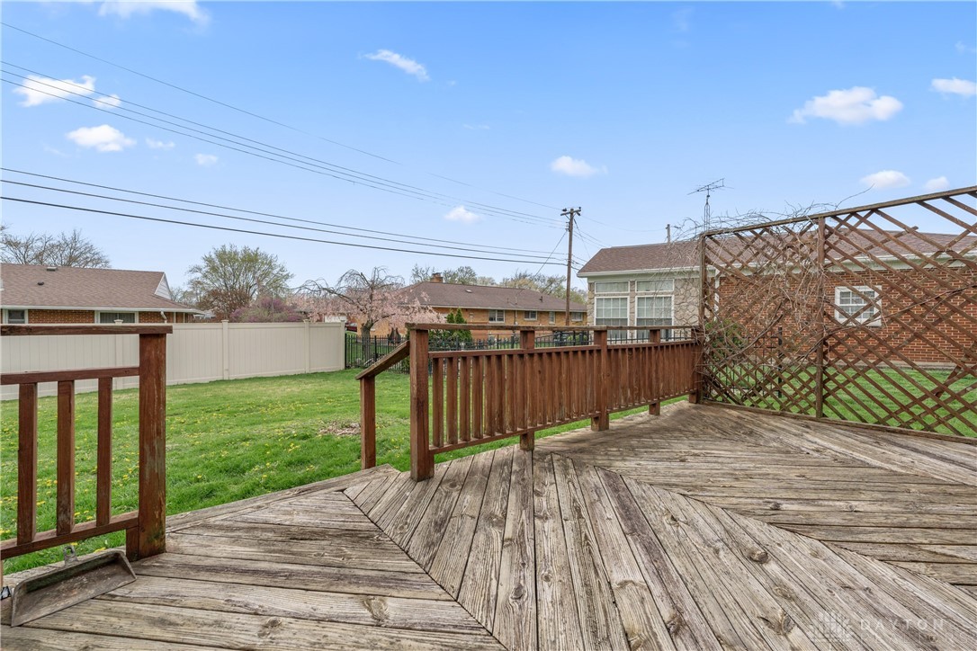 528 Tionda Drive, Vandalia, Ohio image 17