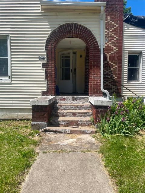 Photo of 422 N Columbus Street, Xenia, OH 45385 (MLS # 958814)