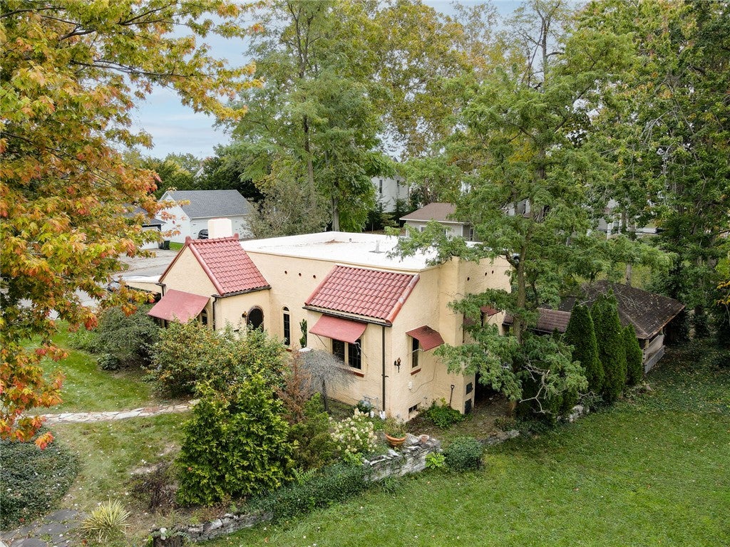 201 S Short Street