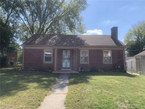 Photo of 1812 Haverhill Drive, Dayton, OH 45406 (MLS # 944541)