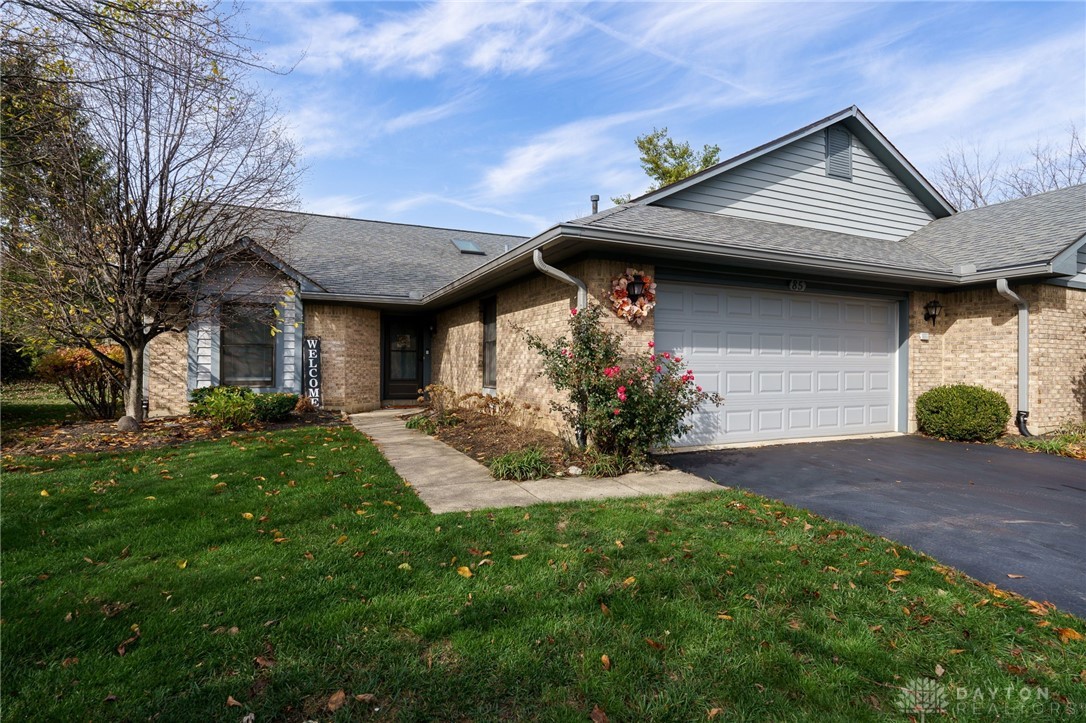 85 Pheasant Run Circle, Springboro, Ohio image 3