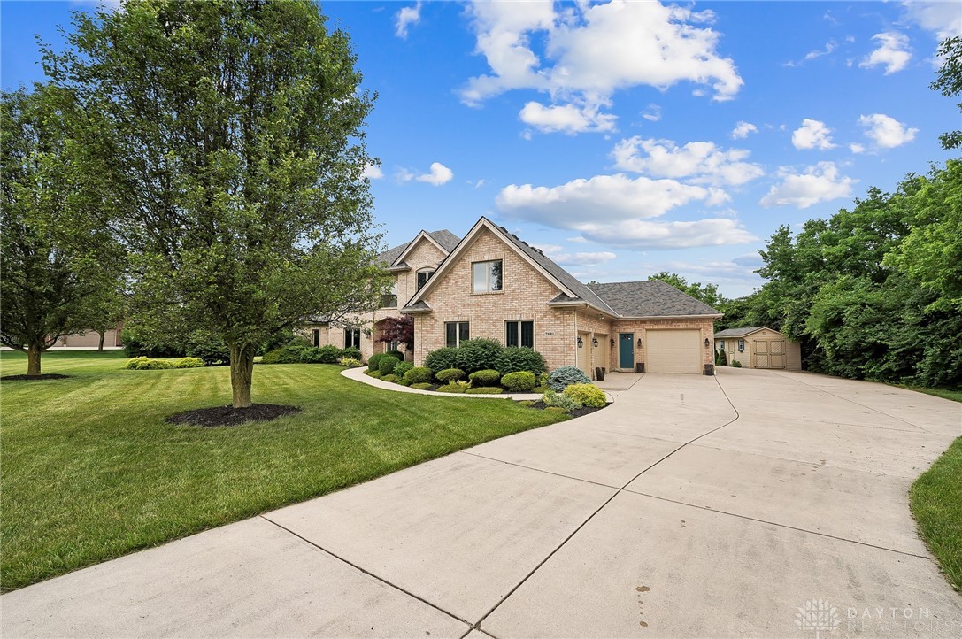 7691 Deer Path Court, Springboro, Ohio image 10