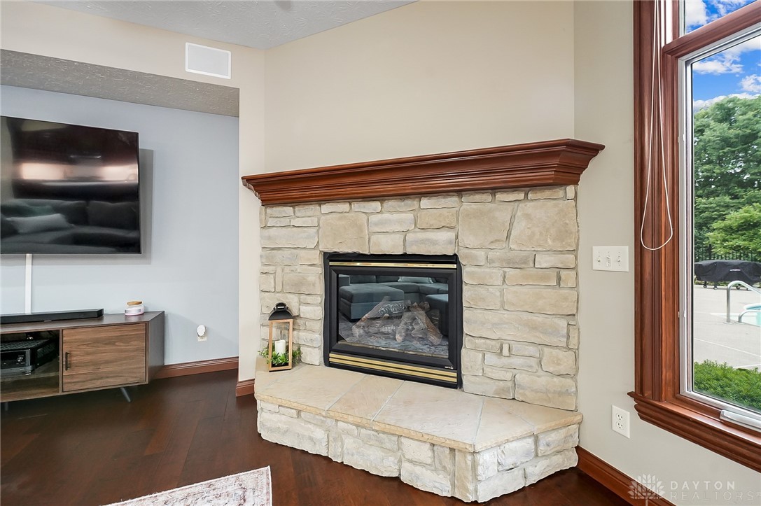 7691 Deer Path Court, Springboro, Ohio image 14