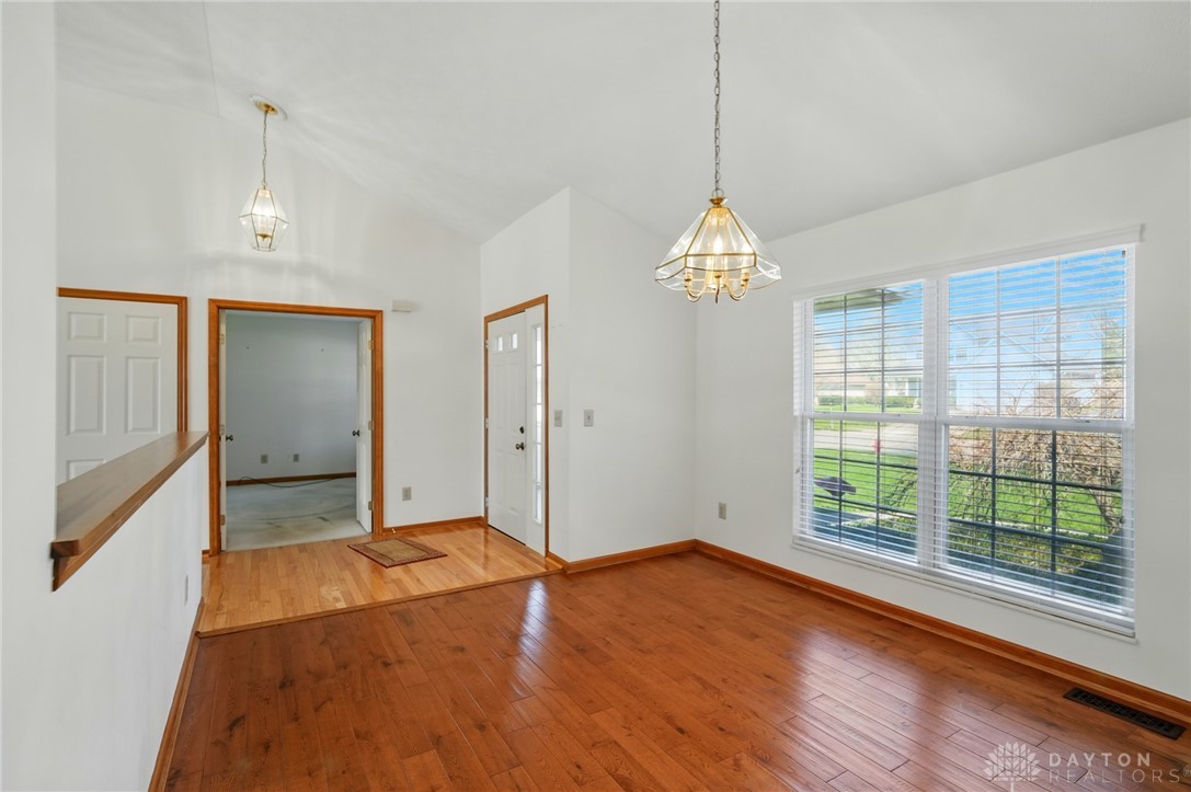35 Heston Drive, Springboro, Ohio image 15