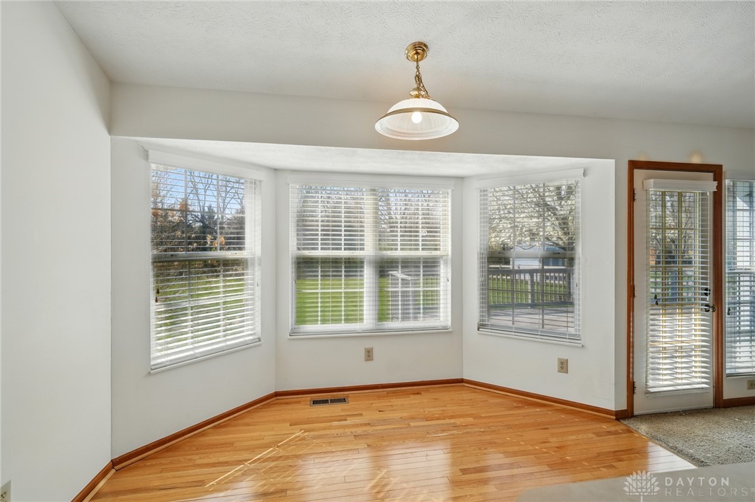 35 Heston Drive, Springboro, Ohio image 9