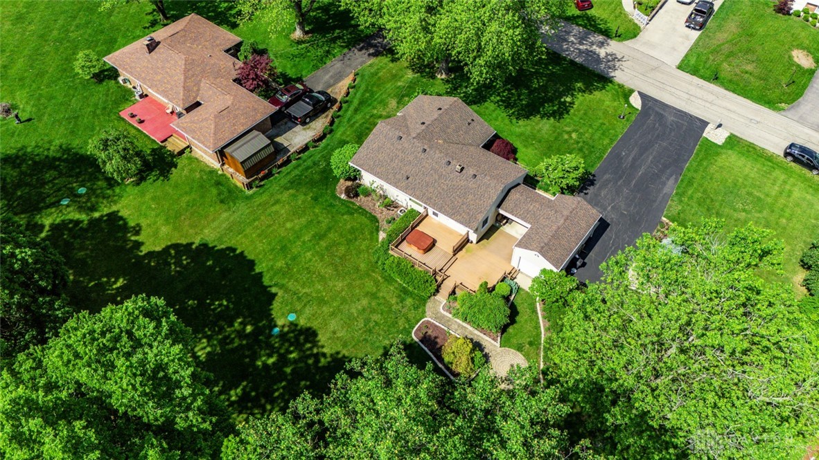320 Woodview Drive, Springfield, Ohio image 30