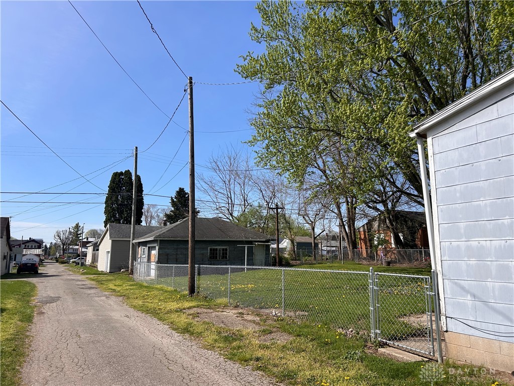 32 W 3rd Street, West Alexandria, Ohio image 3
