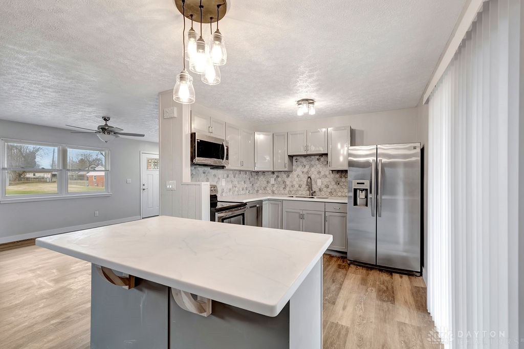 1543 Sioux Drive, Xenia, Ohio image 3