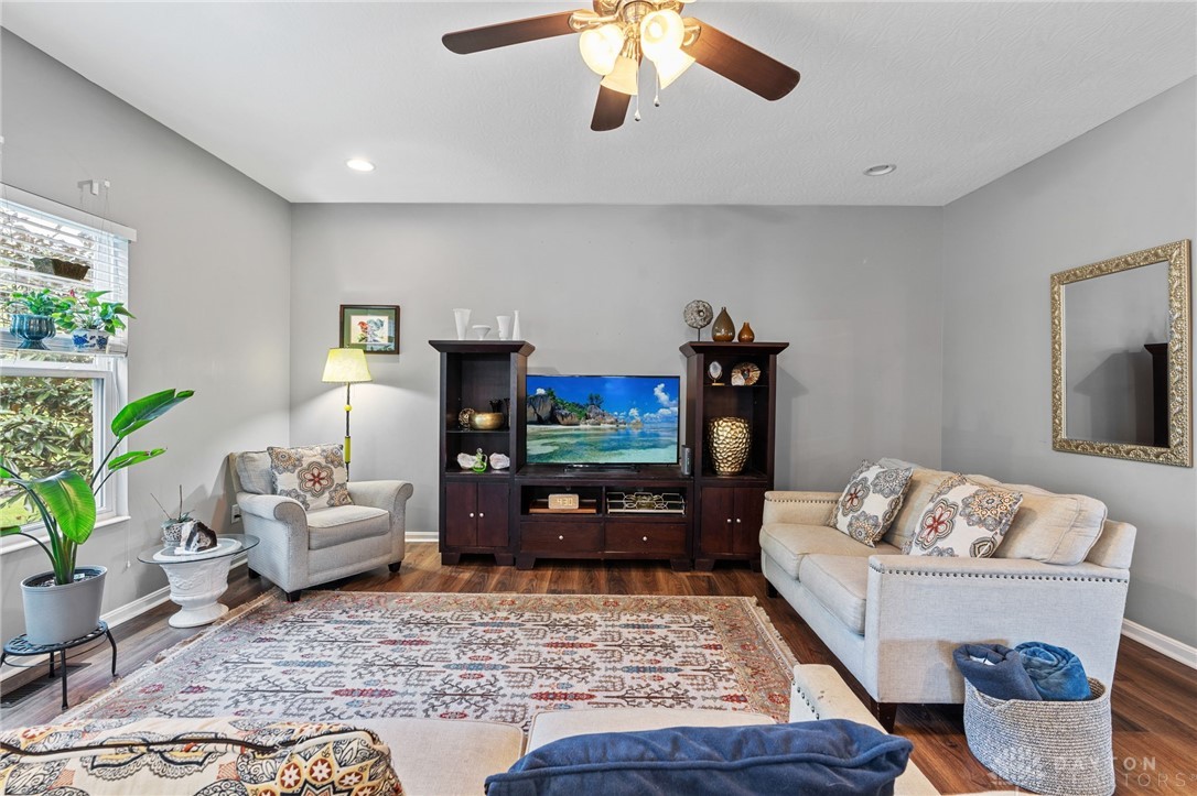 40 Shady Pines Avenue, Springboro, Ohio image 11