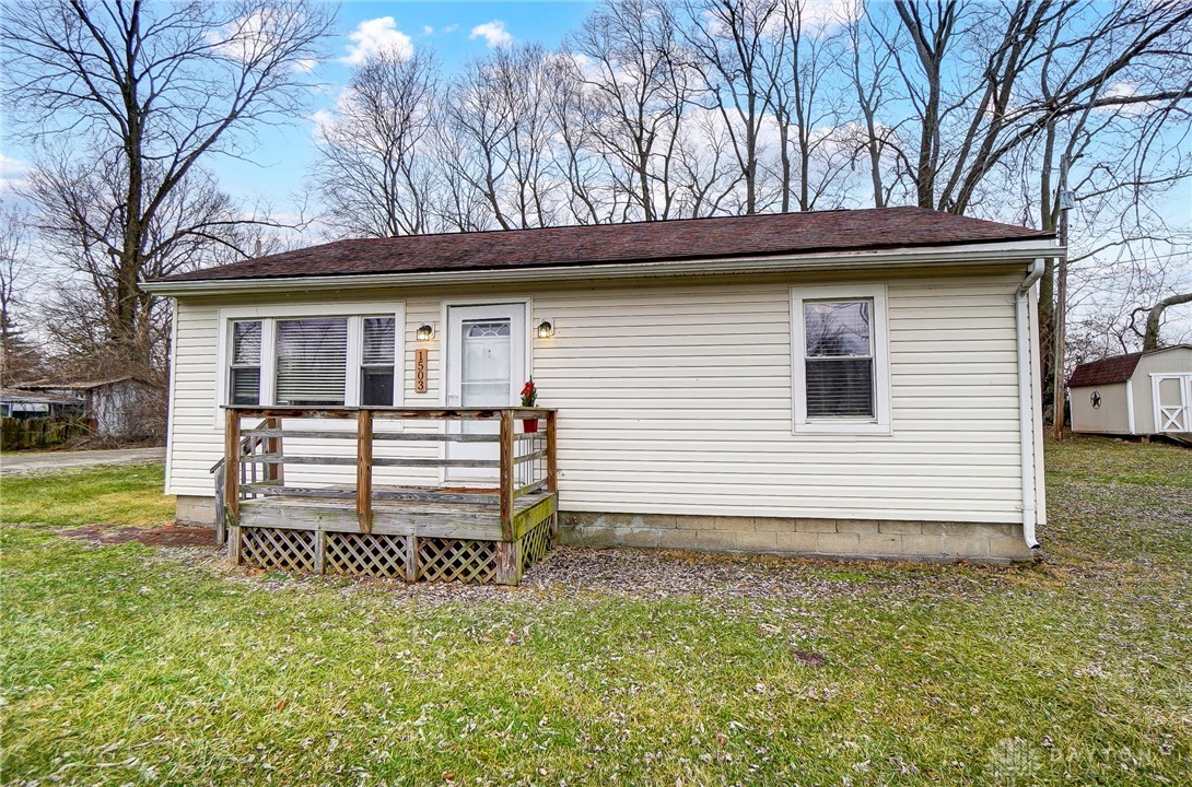 1503 Beach Drive, Medway, Ohio image 4