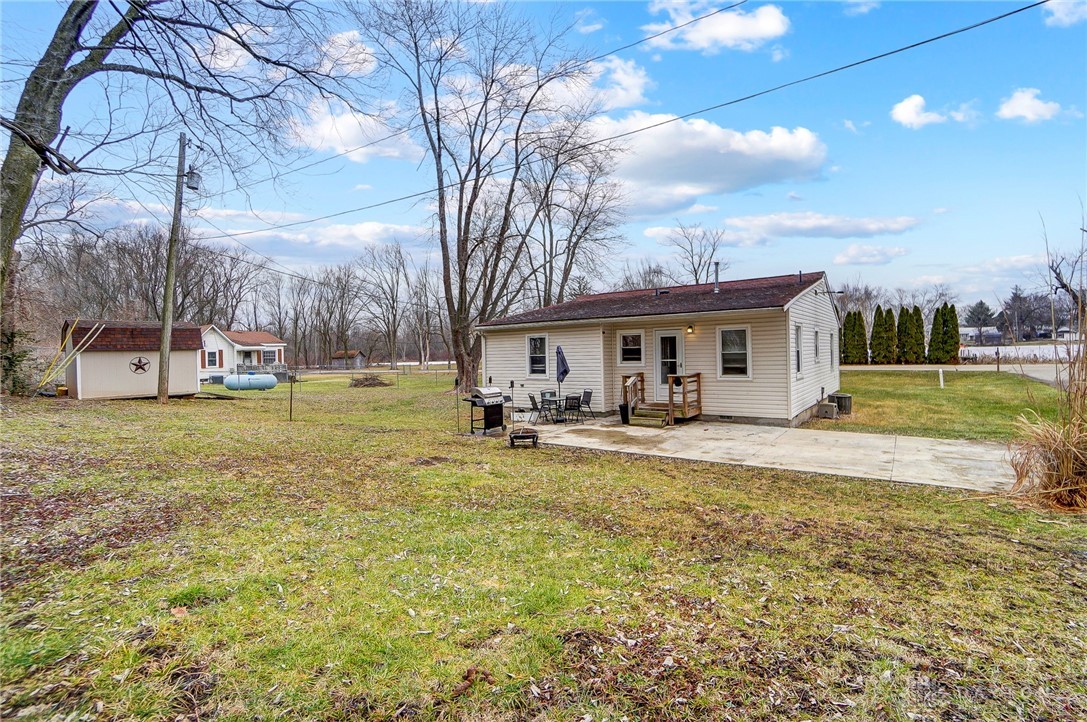 1503 Beach Drive, Medway, Ohio image 33