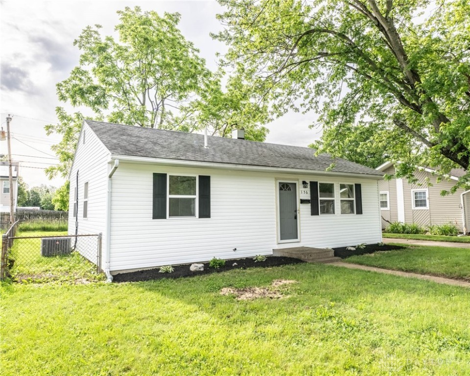 156 Diana Lane, Fairborn, Ohio image 1