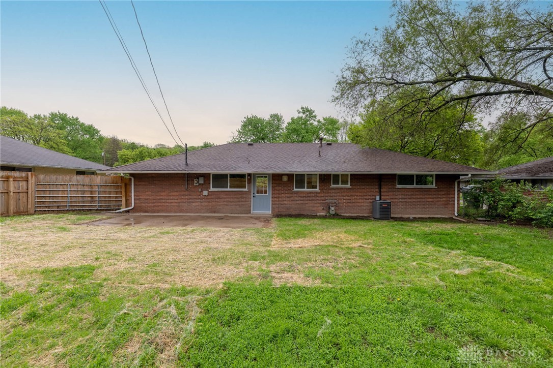 4635 Loxley Drive, Dayton, Ohio image 22