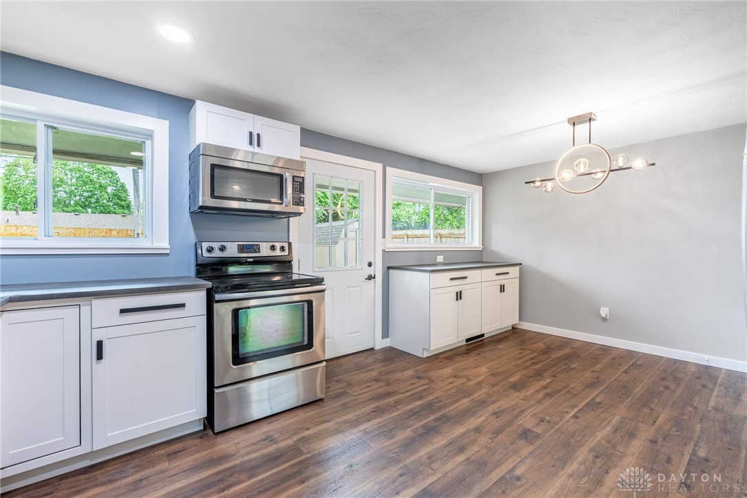 4635 Loxley Drive, Dayton, Ohio image 8