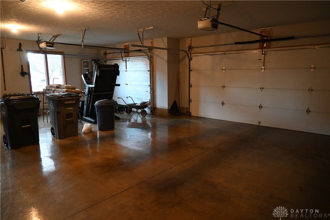 970 Oak Hill Court, Troy, Ohio image 22