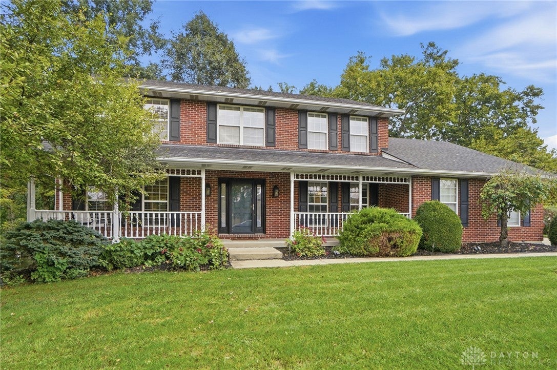6940 Crown Pointe Drive