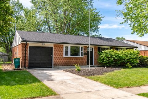 Photo of 135 Kesling Drive, Springboro, OH 45066 (MLS # 957226)