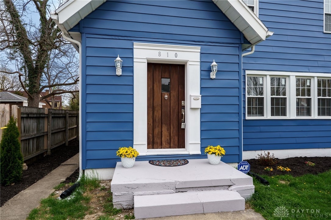 810 Belmonte Park, Dayton, Ohio image 7