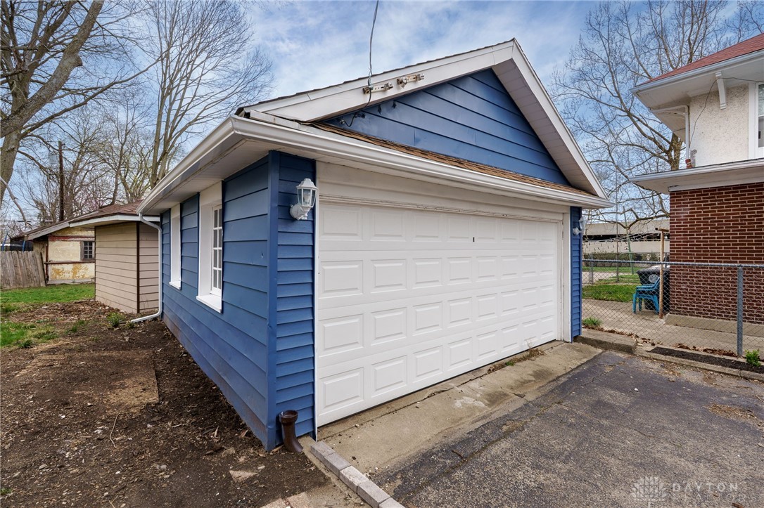 810 Belmonte Park, Dayton, Ohio image 49
