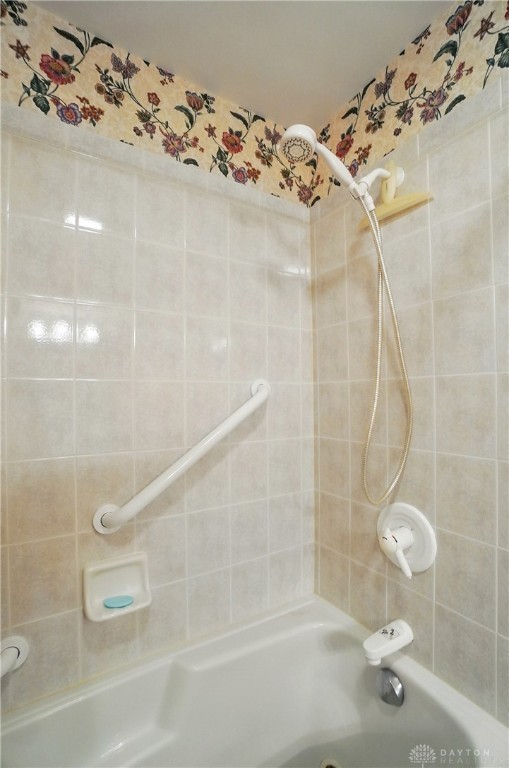 1456 Delynn Drive, Dayton, Ohio image 33
