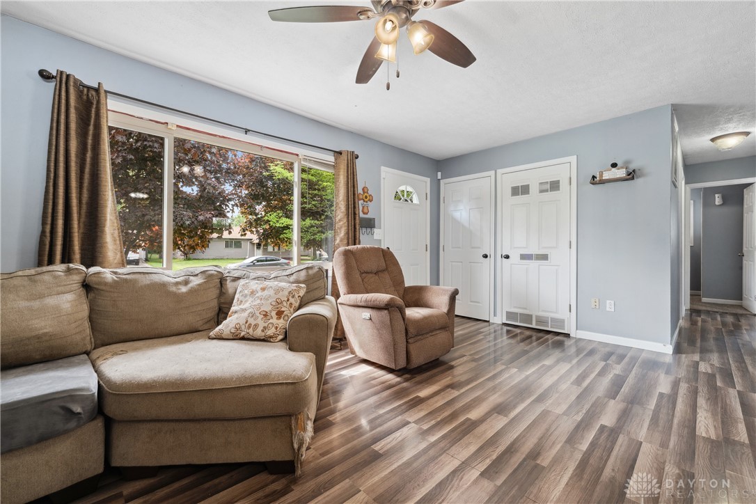 227 Lowell Road, Xenia, Ohio image 4